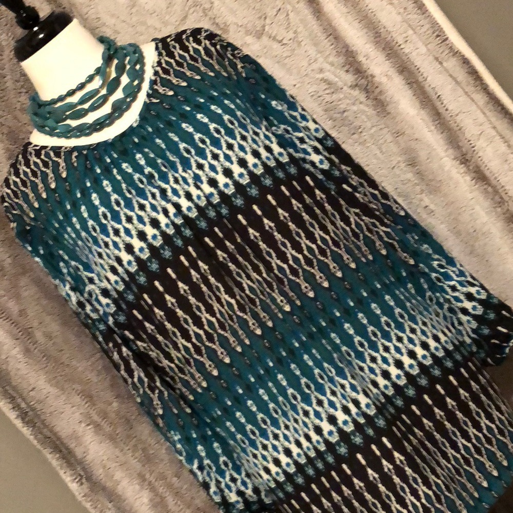 Gorgeous Patterned Blouse